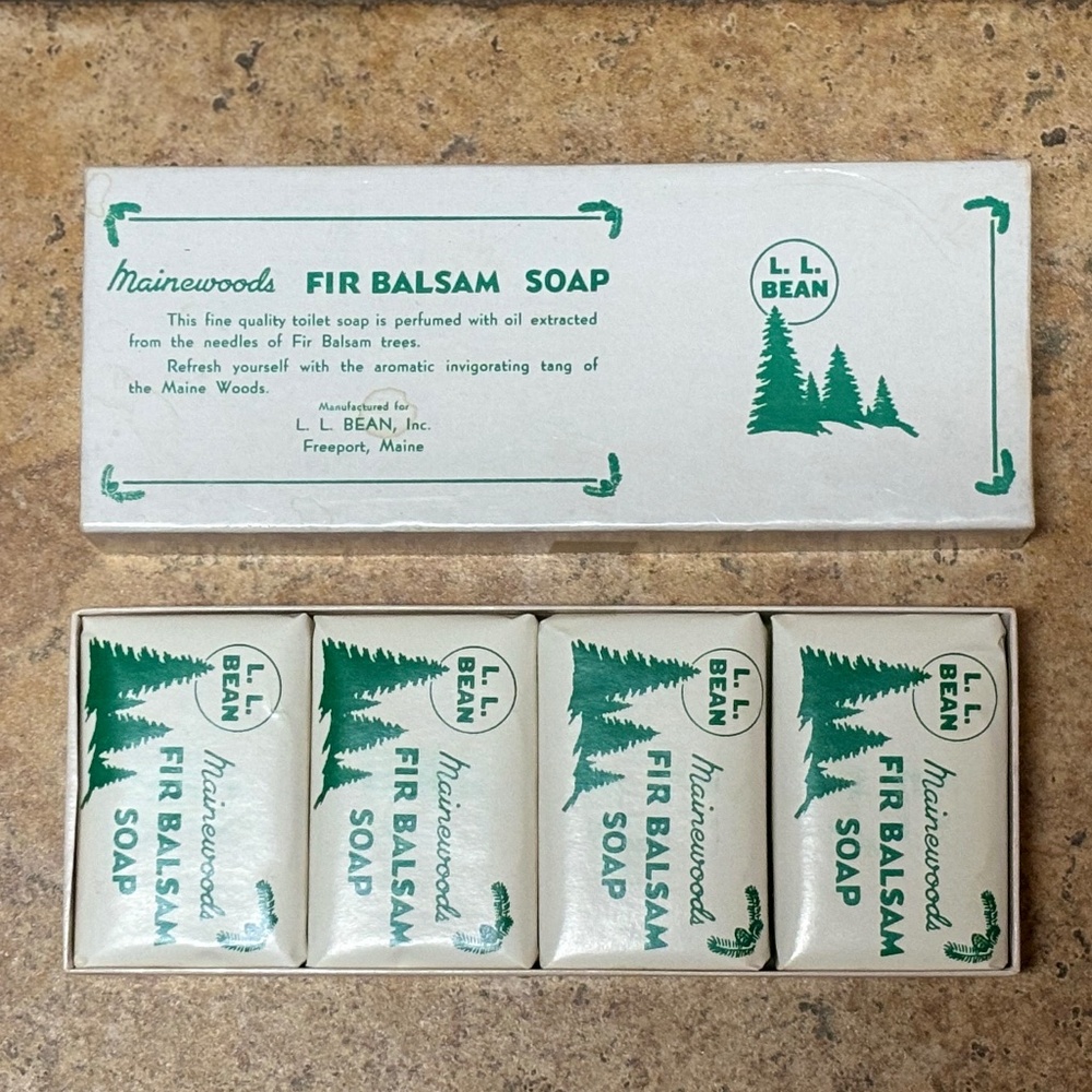Carton LL Bean Mainewoods Fir Balsom Soap